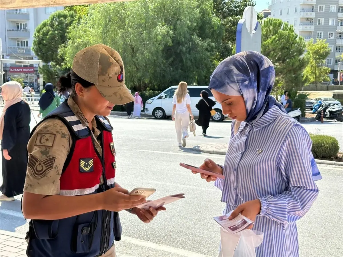 jandarmadan ogrencilere bilgilendirme Z3iwj5Sj