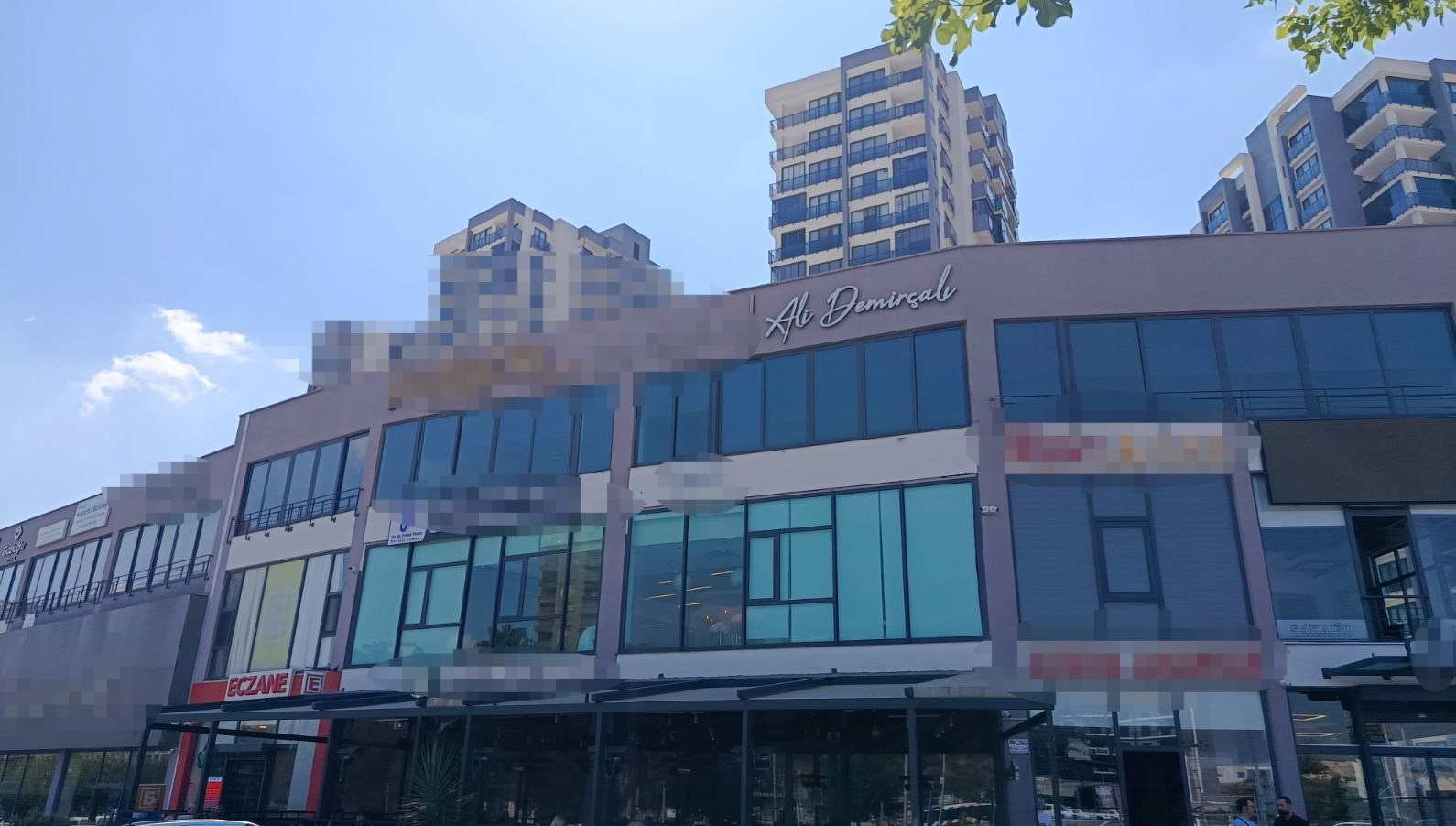 yuregir belediye baskani ali demircalinin insaat ofisi kursunlandi xy4wcwfY