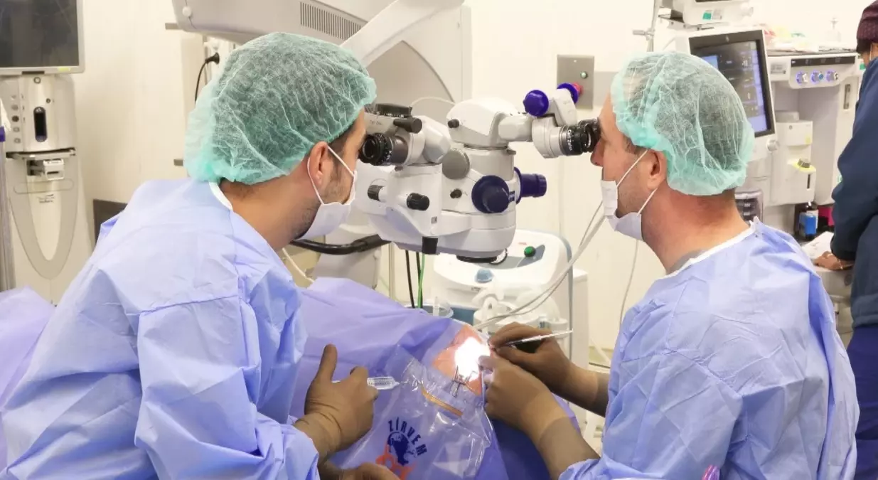 canli cerrahi sempozyumu bes klinik vaka incelendi HRxDhJS4.jpg