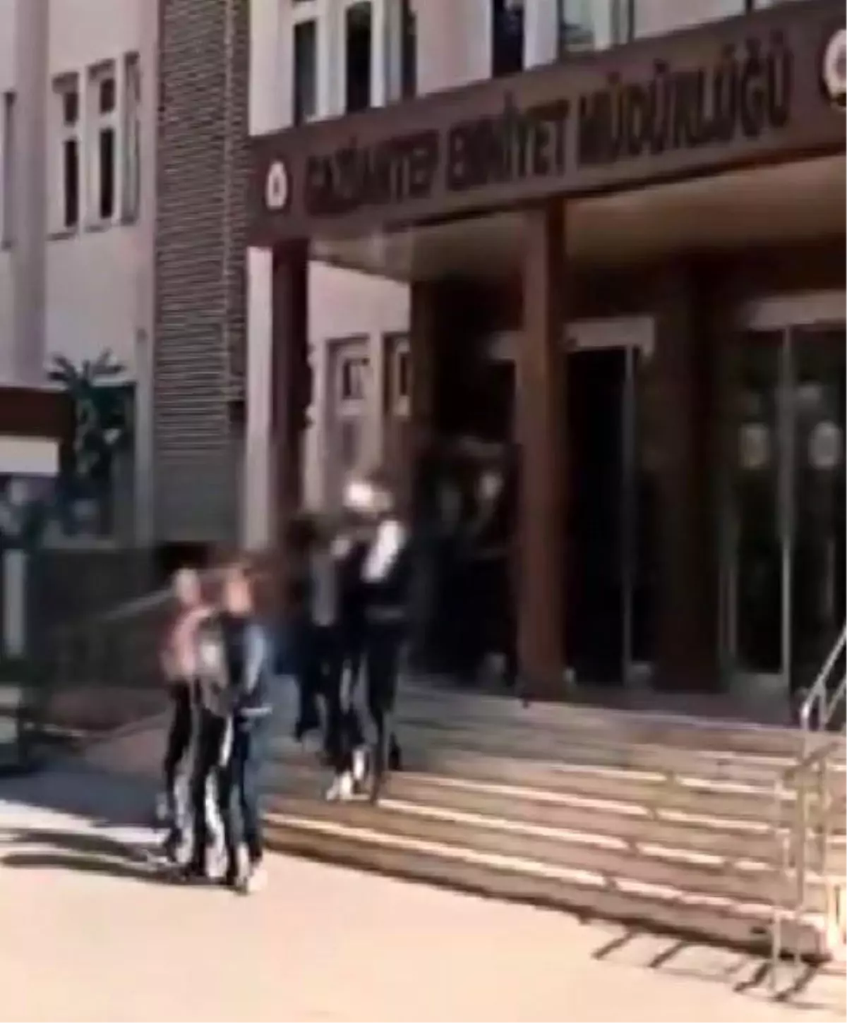 gaziantepte 32 suclu yakalandi 4g1butBS