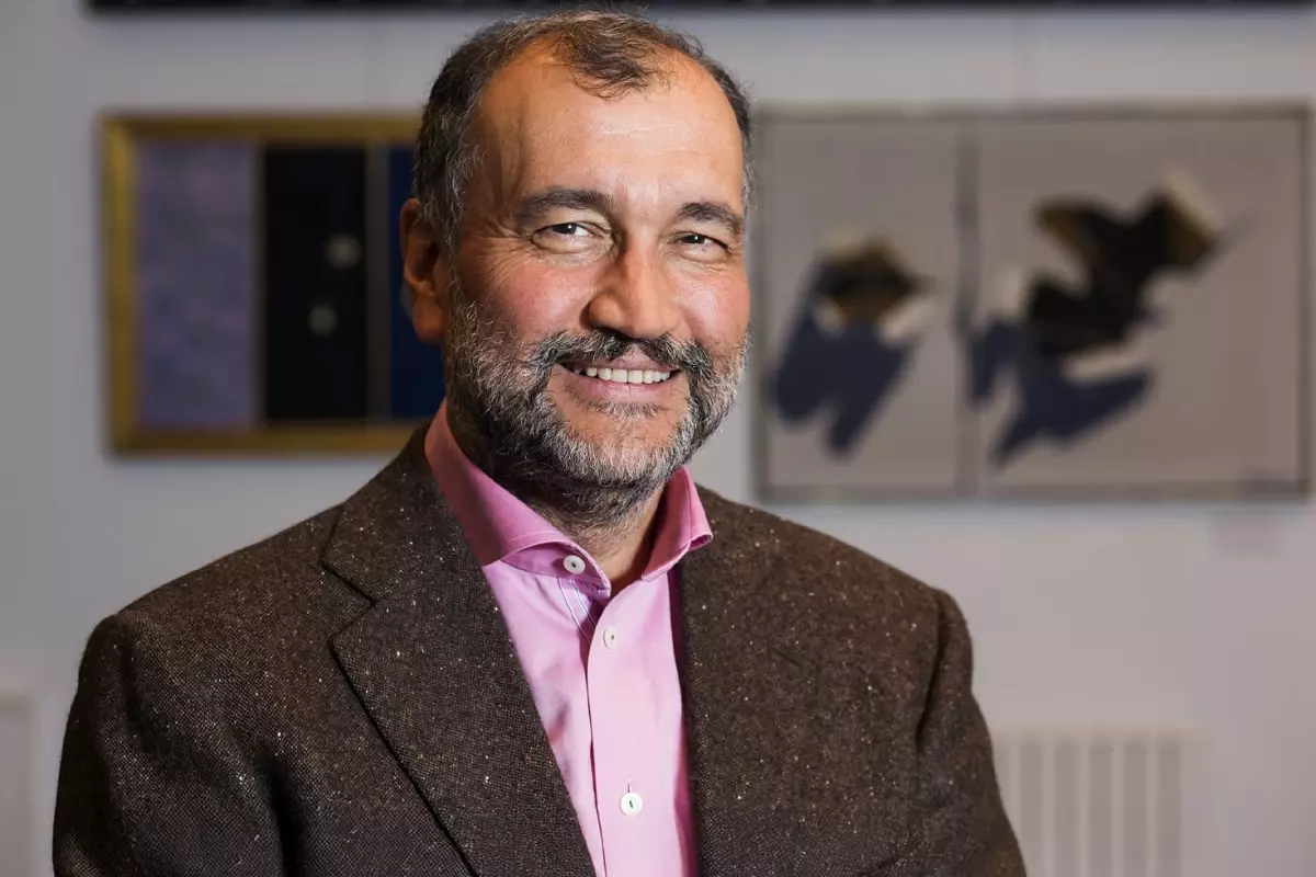 murat ulkerden londra iddiasina yanit anamin evinde oturuyorum baska yerde de evim de yok 7DhZMduL.jpg