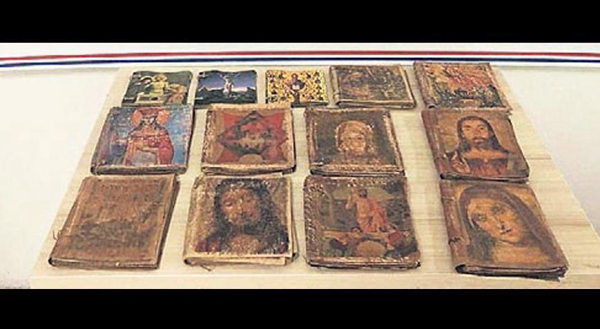 tarihi el yazmalari aractan cikti ujEnjMAz.jpg