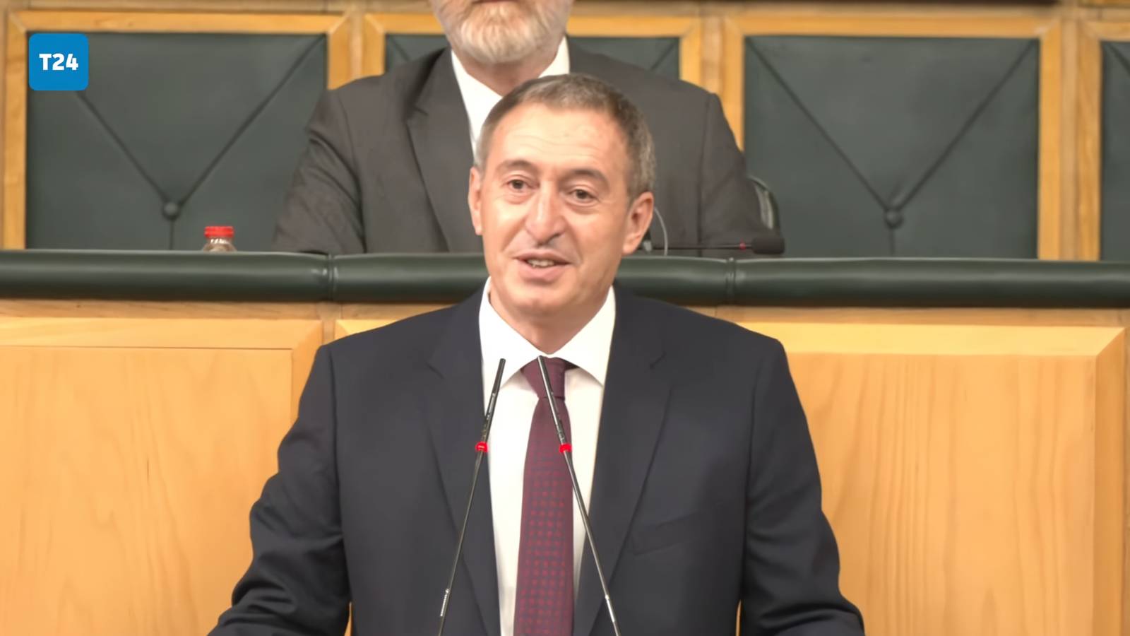 tuncer bakirhan mecliste kurulan komisyonun sayin ocalani dinlemesi gerekiyor bunu bir tabuya cevirmemeliyiz EG3Xi2nk.png