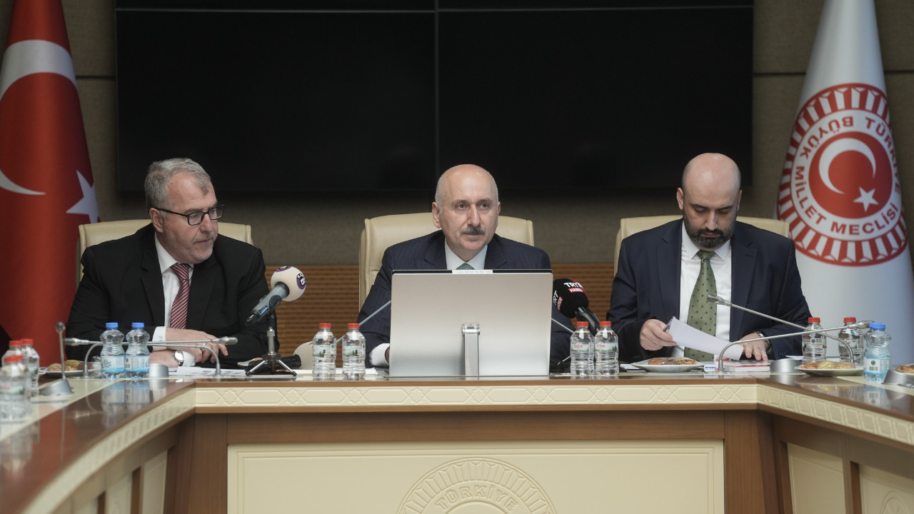 turizm ve vakiflar duzenlemesi komisyonda 4Tdh2nvw.jpg