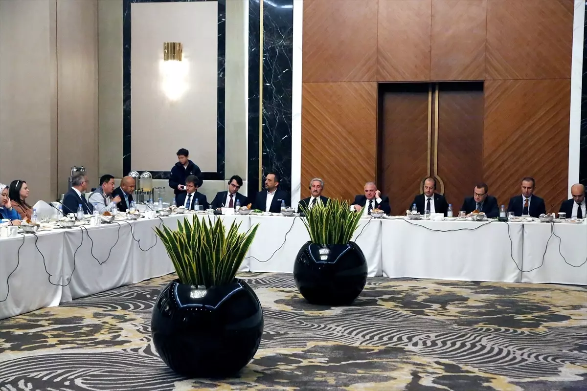 turkiyenin kirgizistandaki toplam yatirimlari 1 milyar 400 milyon dolari asti 4jqMI3fK