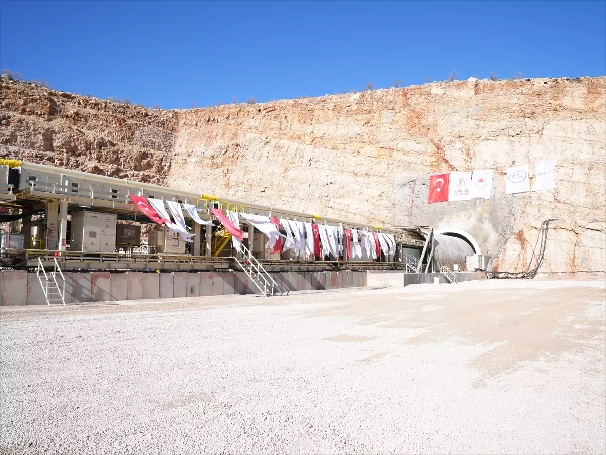 Diyarbakır’da Babakaya Sulama Tüneli’nde ikinci tüp kazı çalışmaları başladı